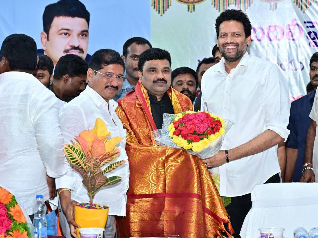 కర్నూలులో కలెక్టర్‌కు ఘనంగా సన్మానం