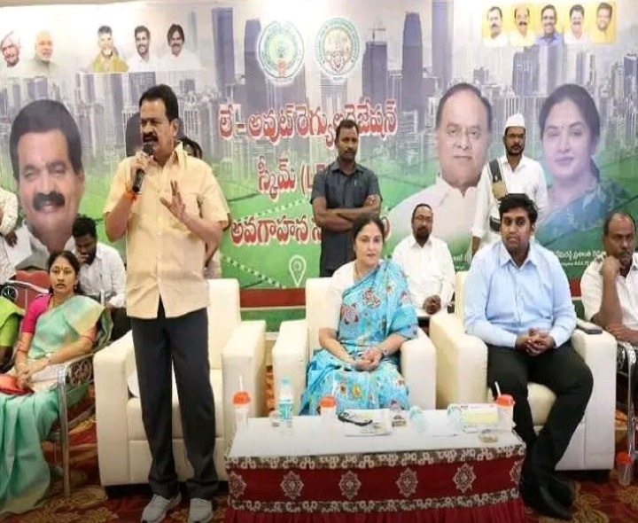 ‘అనధికార లే ఔట్లను రెగ్యులరైజ్ చేయించుకోండి’