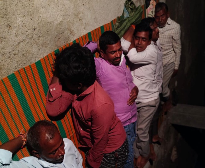 కునూరులో పల్లె నిద్ర కార్యక్రమం