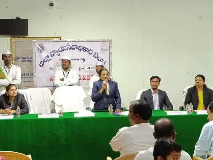 మెదక్ జిల్లా కోర్టులో లోక్ అదాలత్