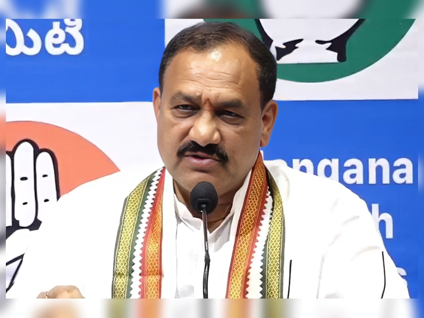 ‘కేటీఆర్ స్థాయికి మించి మాట్లాడుతున్నారు’