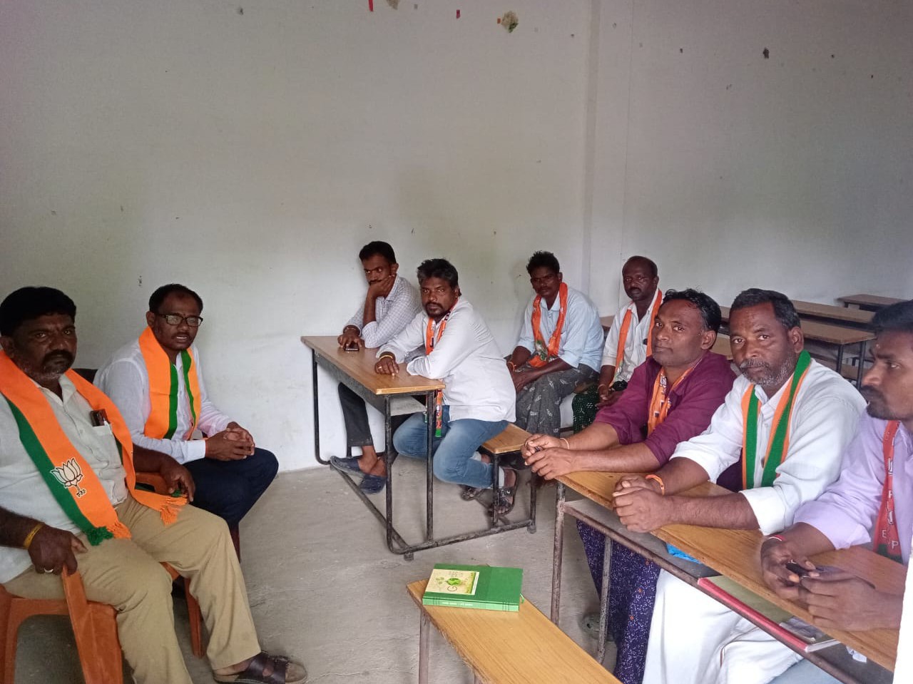 ‘మోదీ 75వ బర్త్ డే కి 75 లీటర్ల రక్తదానం చేద్దాం’