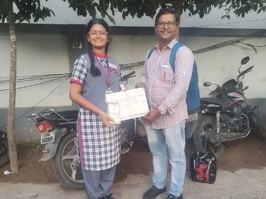 శాస్త్రీయ సంగీత పోటీలలో జోషితకు ప్రథమ స్థానం