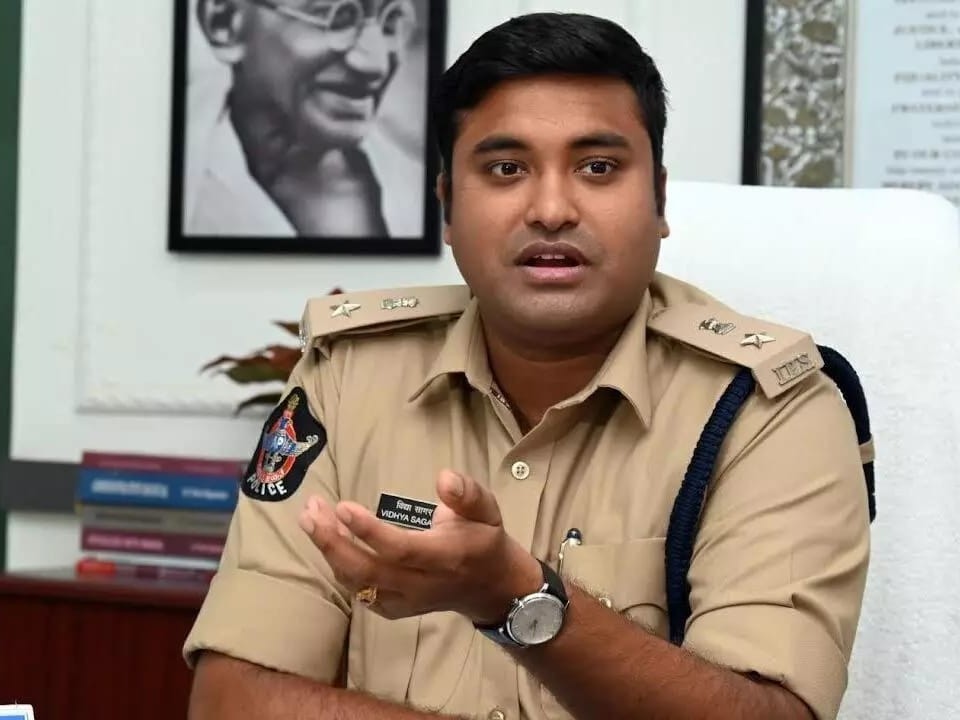 కృష్ణాజిల్లాకు కొత్త ఎస్పీని ఈయనే
