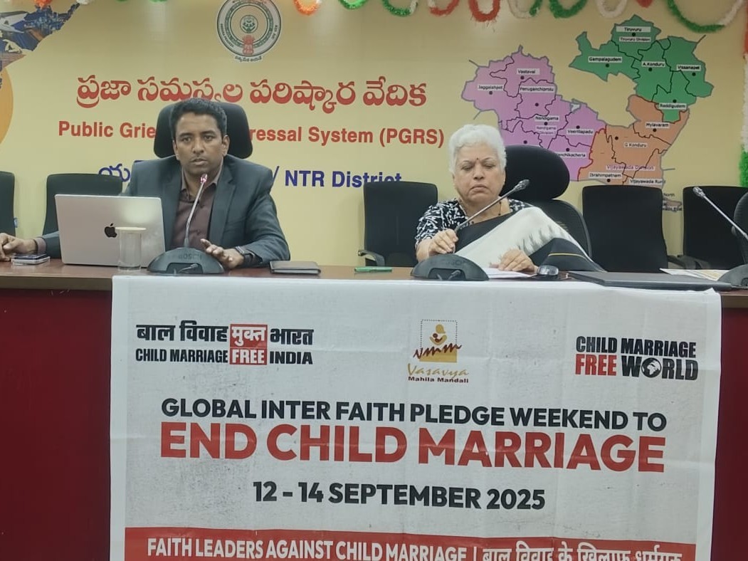 బాల్య వివాహ ర‌హిత జిల్లాగా తీర్చిదిద్దాలి : కలెక్టర్