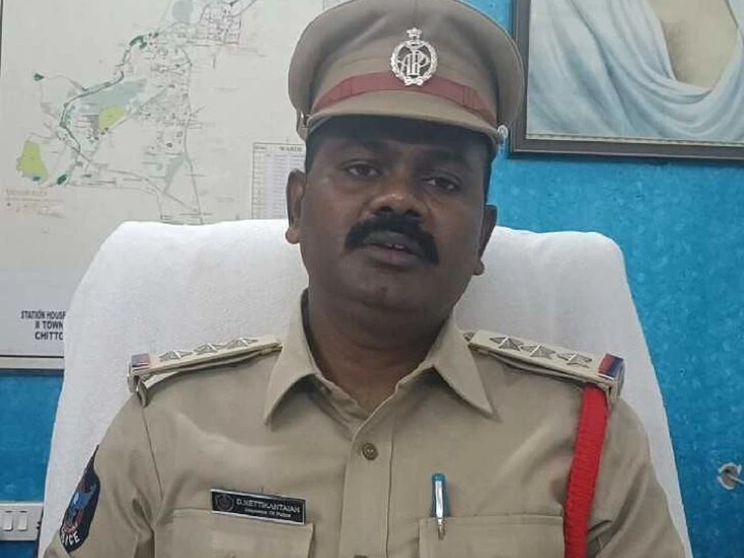 డాక్టర్లపై దాడి ఆరుగురిపై చేసు నమోదు: సీఐ