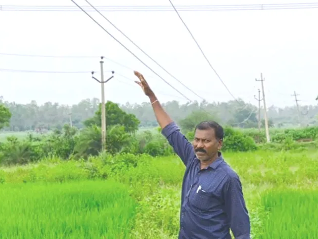 ప్రమాదకరంగా వేలాడుతున్న విద్యుత్ తీగలు