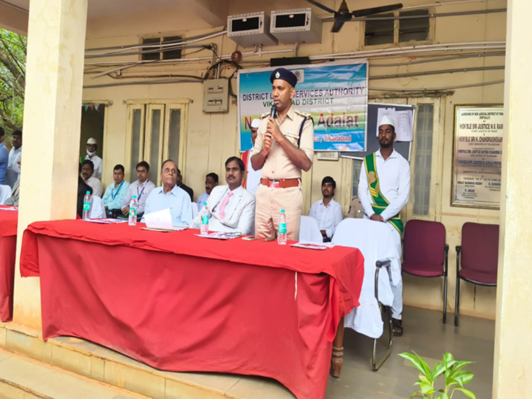 జాతీయ లోక్ అదాలత్‌లో 927 కేసులు పరిష్కారం: ఎస్పీ