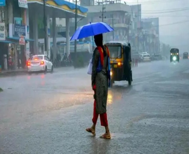 జిల్లాలో నాలుగు రోజుల పాటు భారీ వర్షాలు