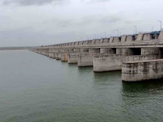మేడిగడ్డ బ్యారేజీలో పెరుగుతున్న వరద ప్రవాహం