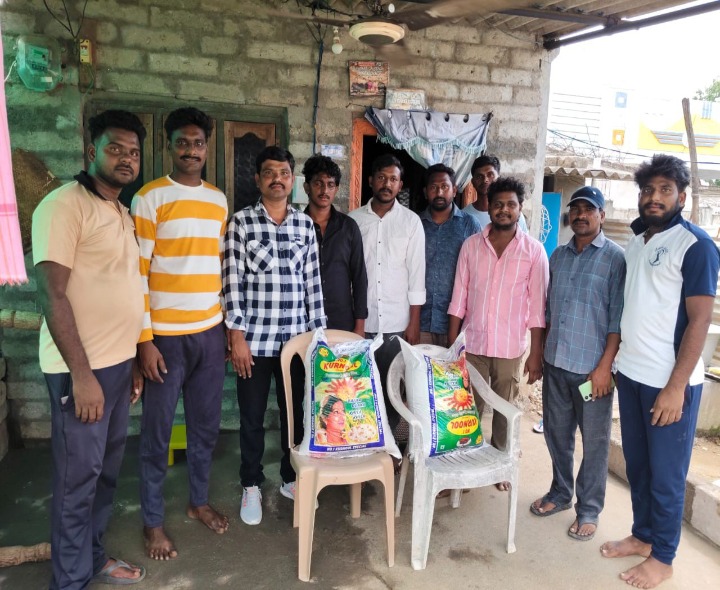 మాల మహానాడు ఆధ్వర్యంలో బియ్యం వితరణ