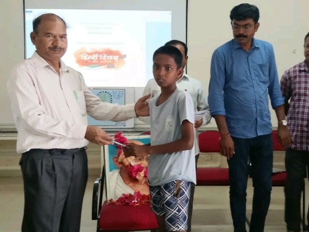 సైనిక్ స్కూల్లో ఘనంగా హిందీ దివస్ వేడుకలు