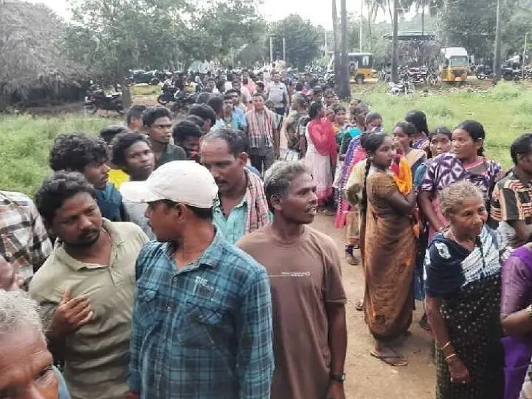 రాజ్మా విత్తనాల రైతులు పడిగాపులు