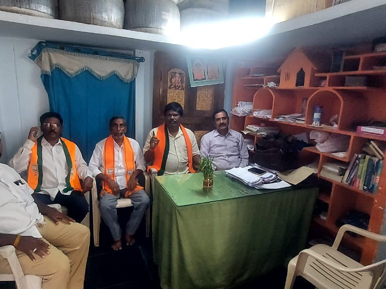 మోడీ పుట్టినరోజు నాడు భారీ రక్తదానం చేస్తాం: BJP