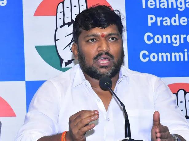 ‘వచ్చే ఎన్నికల్లో కేటీఆర్ ఓడిపోవడం ఖాయం’
