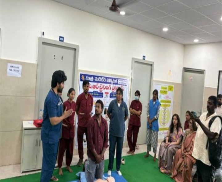 మిత్ర హాస్పిటల్లో సీపీఆర్‌పై శిక్షణ