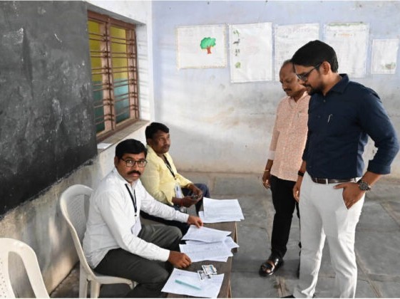 రసవత్తరంగా పద్మశాలి వసతిగృహం ఎన్నికలు