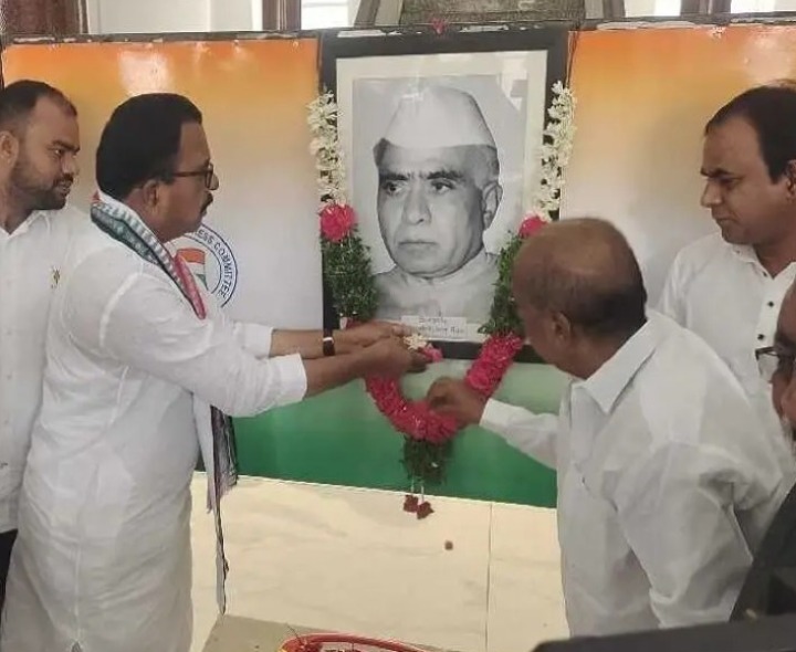 బూర్గులకు నివాళులర్పించిన ఎంపీ
