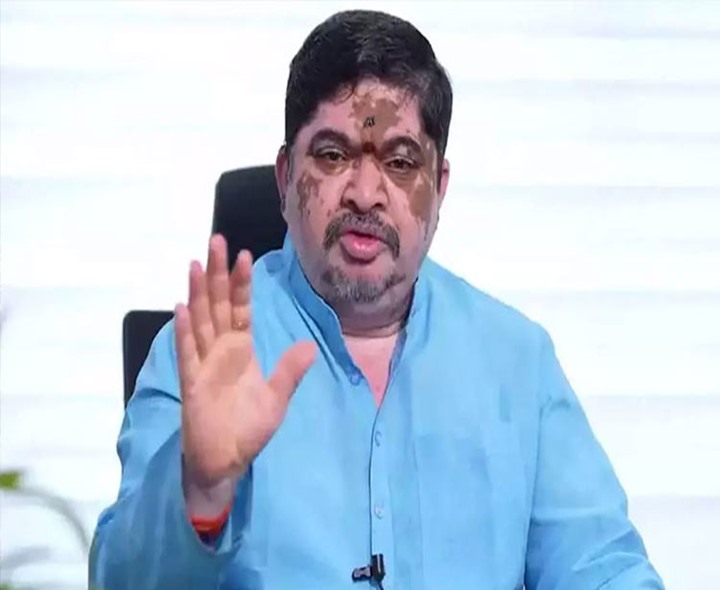 మంత్రి కాన్వాయ్‌కు ప్రమాదం