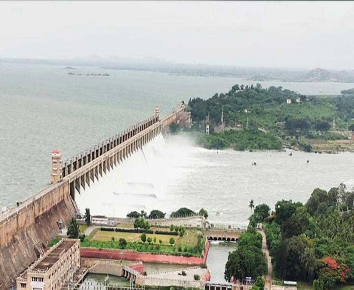 ఉధృతంగా తుంగభద్ర పరవళ్లు