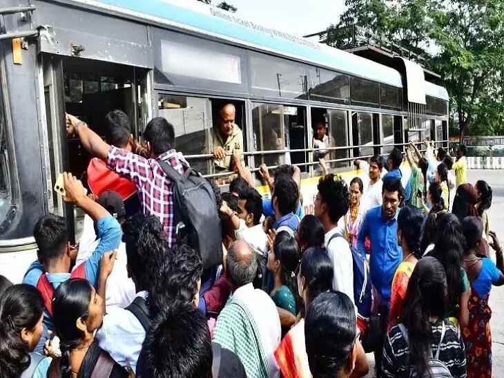 స్త్రీ శక్తితో బస్సుల్లో పెరుగుతున్న రద్దీ