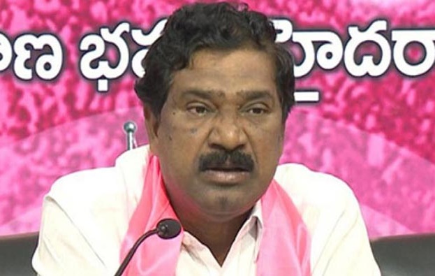 తాటికొండ రాజయ్య హౌస్ అరెస్ట్
