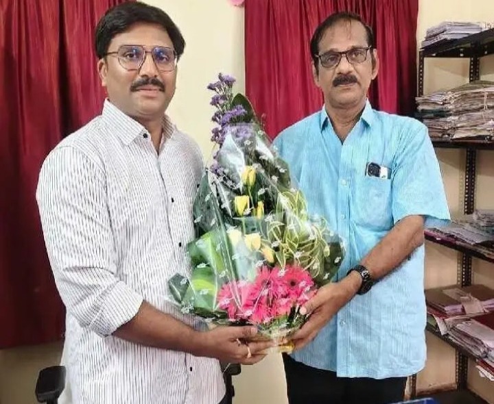 ఆకివీడు ఇంఛార్జ్ తహశీల్దారుగా ఫరూఖ్