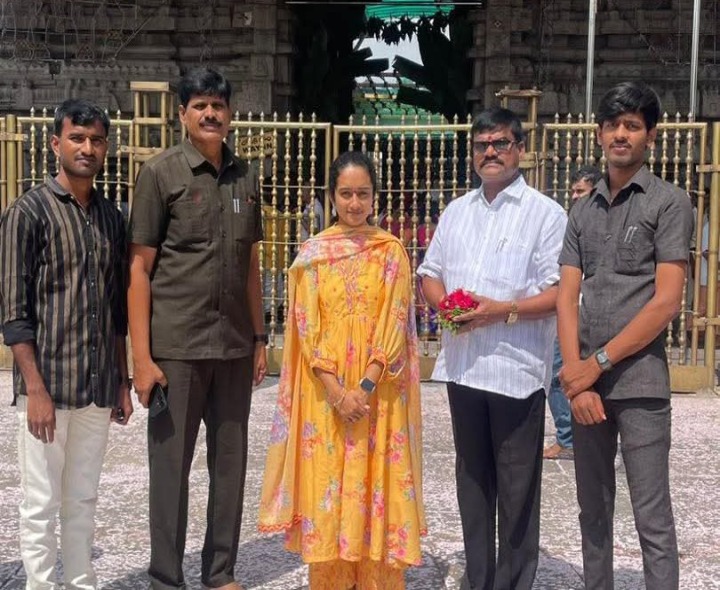 పద్మావతి అమ్మవారిని దర్శించుకున్న ఎమ్మెల్యే