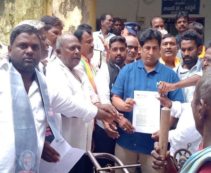‘అన్ని రకాల పెన్షన్లను పెంచాలి’