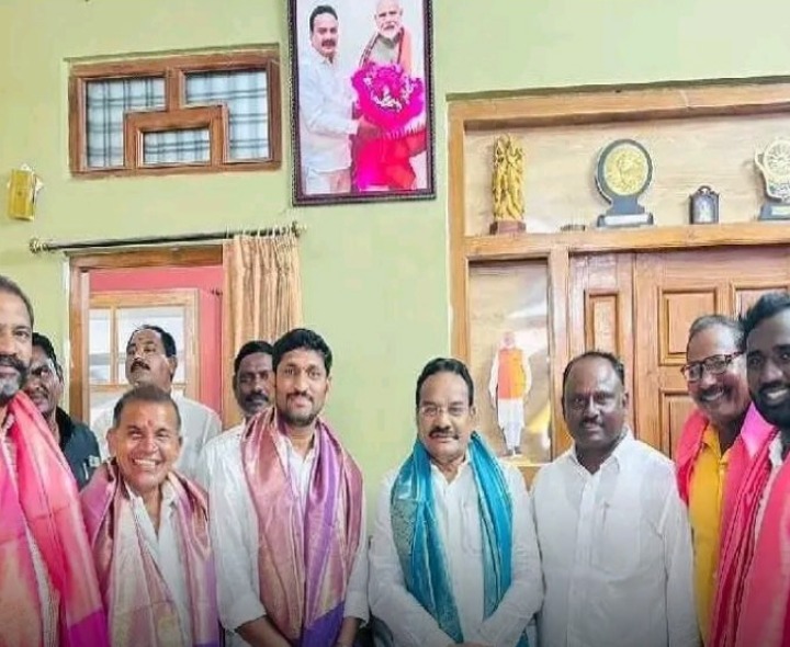 గొర్రెల కాపరుల సంఘం అభివృద్ధికి కృషి: ఎంపీ