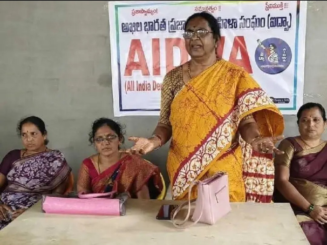 ‘మహిళలపై దాడులను అరికట్టండి’