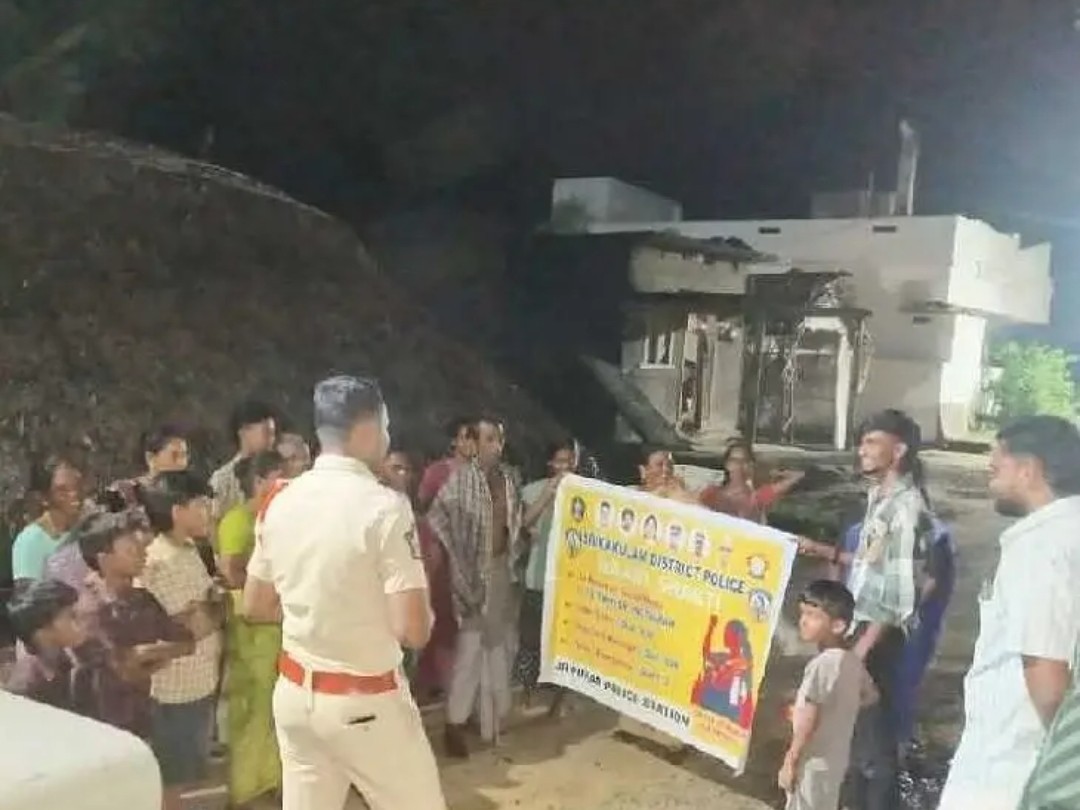 మహిళల భద్రత, సైబర్ నేరాలపై అవగాహన