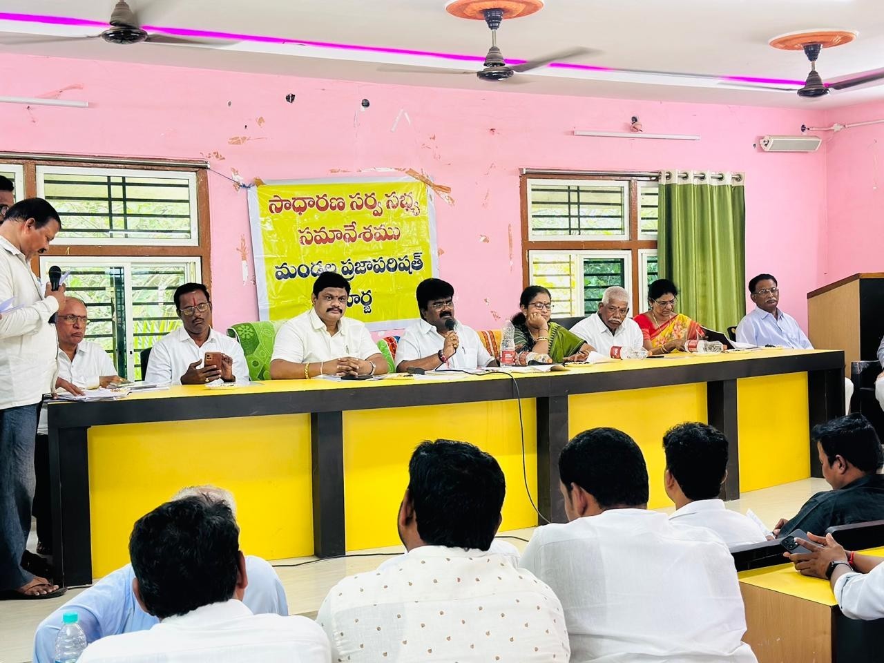 బూర్జ సర్వ సభ్య సమావేశంలో పాల్గొన్న ఎమ్మెల్యే