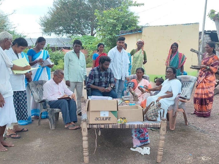 ‘మారుమూల గ్రామాల్లో వైద్య సేవలు అందించిన సిబ్బంది’