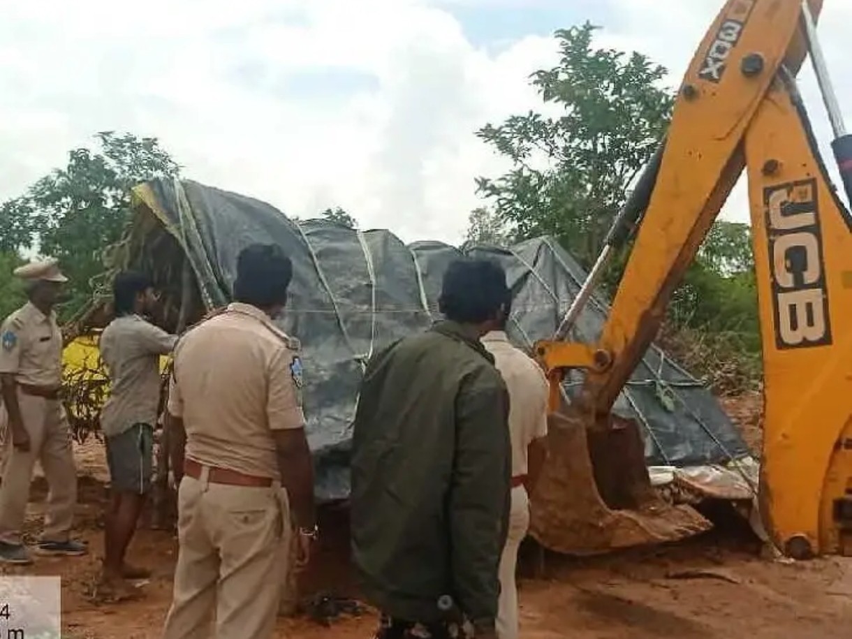 అటవీ భూమి సాగు.. వ్యక్తిపై కేసు నమోదు