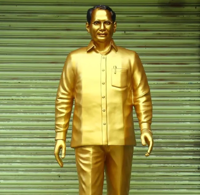 కోడెల శివప్రసాద్ విగ్రహావిష్కరణ
