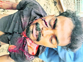 రైలు కింద పడి వ్యక్తి ఆత్మహత్య