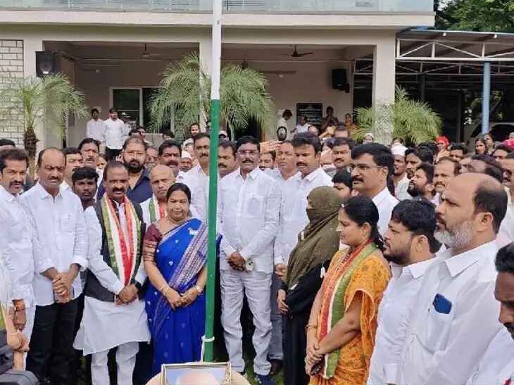మంత్రి తుమ్మల కార్యాలయంలో ప్రజాపాలన దినోత్సవం