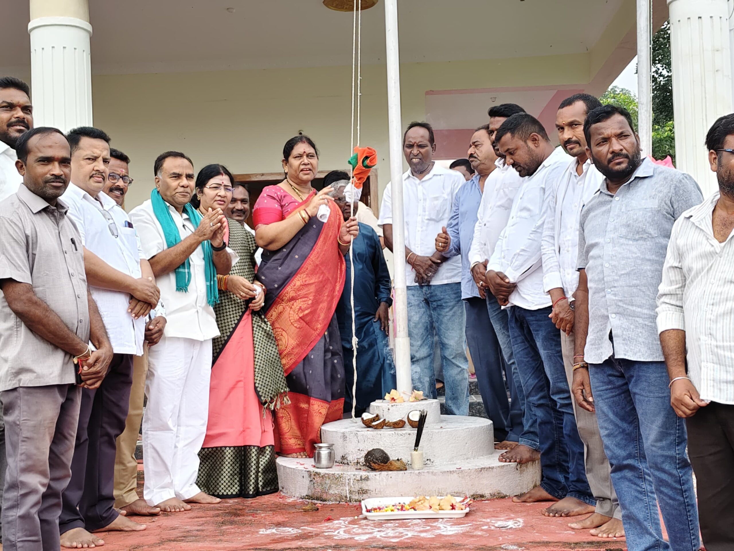 జాతీయ సమైక్యత దినోత్సవ వేడుకల్లో MLA కోవ లక్ష్మి