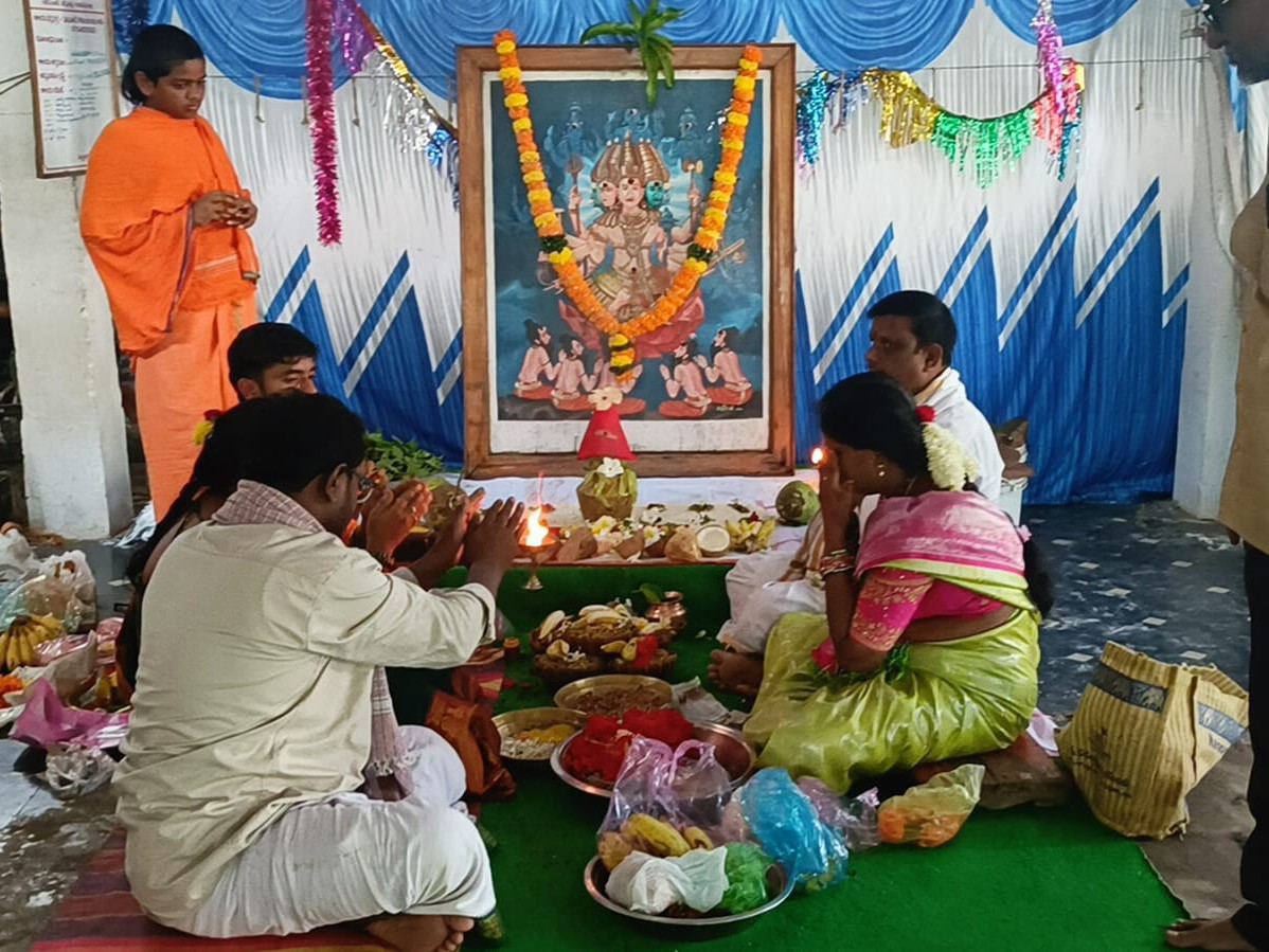 నర్సీపట్నంలో ఘనంగా విశ్వకర్మ జయంతి వేడుకలు