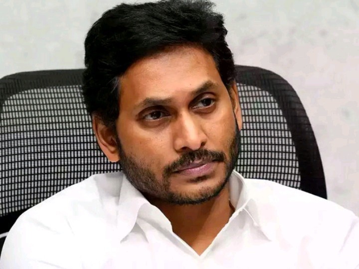 జిల్లాలో ఘోర రోడ్డు ప్రమాదంపై జగన్ దిగ్భ్రాంతి