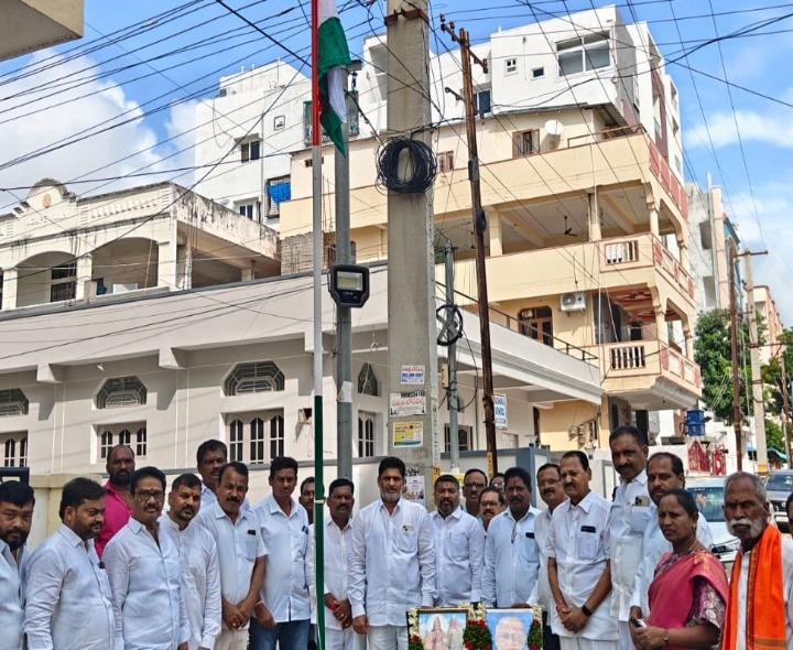 బీజేపీ ఆధ్వర్యంలో ఘనంగా తెలంగాణ విమోచన వేడుకలు