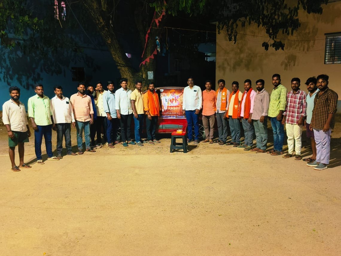 ఘనంగా మోదీ జన్మదిన వేడుకలు