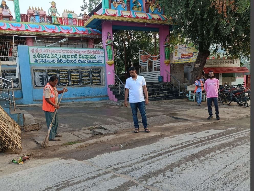 ఆలయాల వద్ద పారిశుధ్యం పై ప్రత్యేక చర్యలు