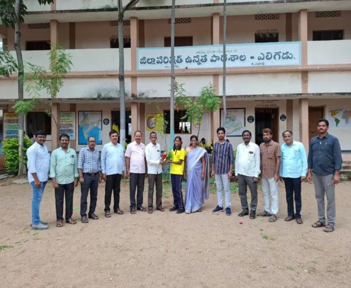 రాష్ట్రస్థాయి క్రీడలకు ఎంపికైన విద్యార్థిని