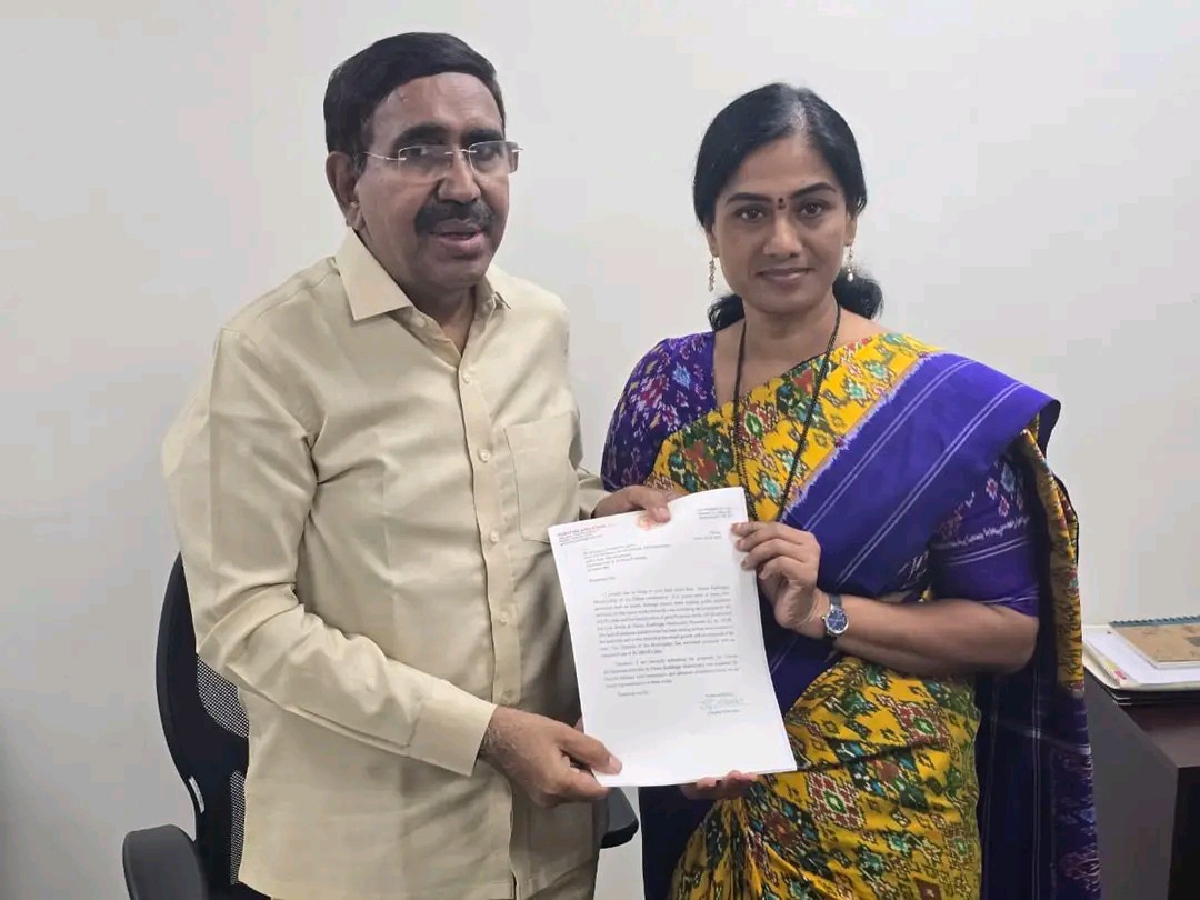 పలాస అభివృద్ధికి ఎమ్మెల్యే వినతి