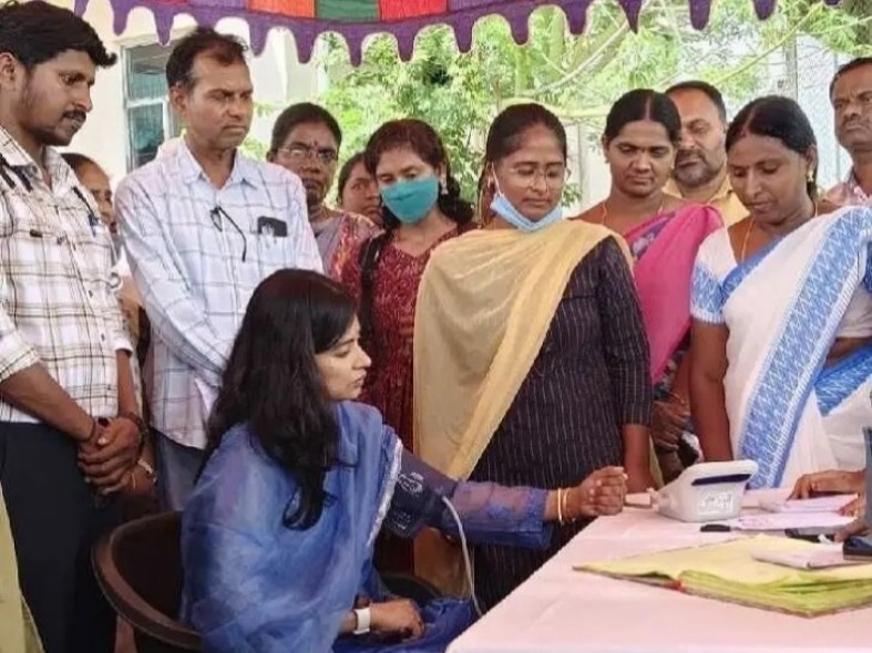 ఆరోగ్య పరీక్షల్లో పాల్గొన్న అదనపు కలెక్టర్ గరీమా అగర్వాల్