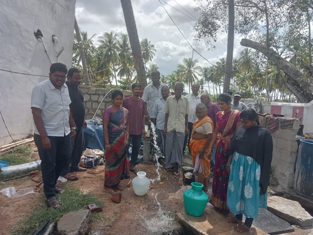ఇందిరానగర్ సమస్యను పరిష్కరించిన మున్సిపల్ అధికారులు