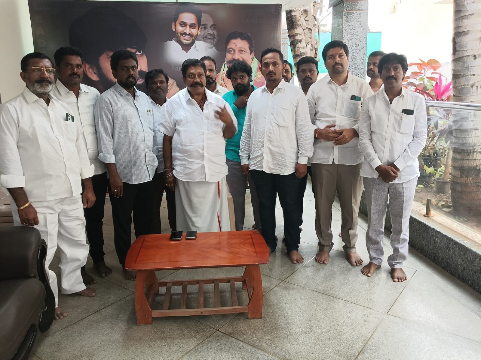 ‘చలో మెడికల్ కాలేజ్’ కార్యక్రమం విజవంతం చేయండి’