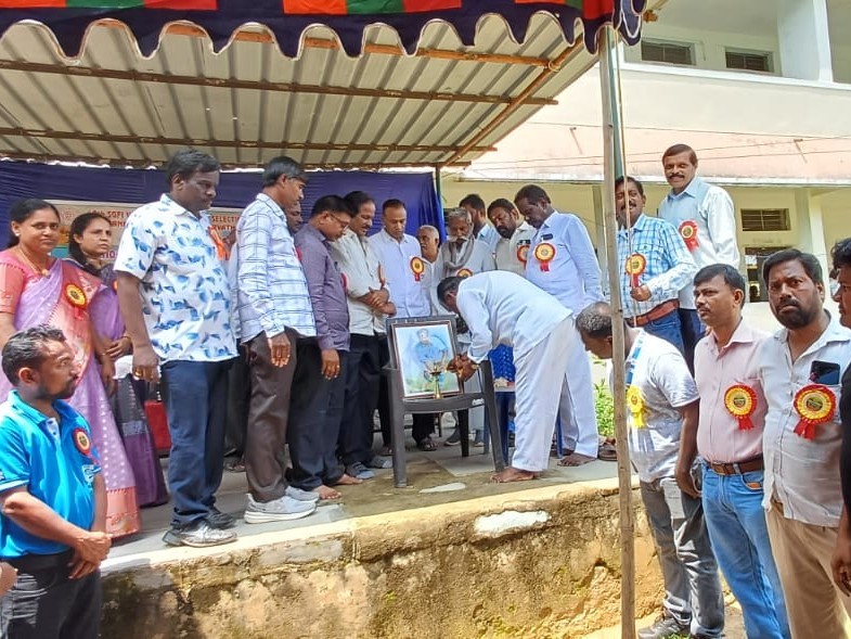 జోనల్ స్థాయి క్రీడా పోటీలను ప్రారంభించిన మార్కెట్ ఛైర్మన్